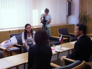 テレビ局スタッフの西川市長への表敬訪問