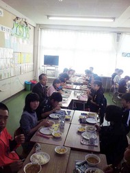 神居東小学校を訪問しました。