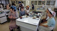 9月7日開催の韓国料理教室の様子